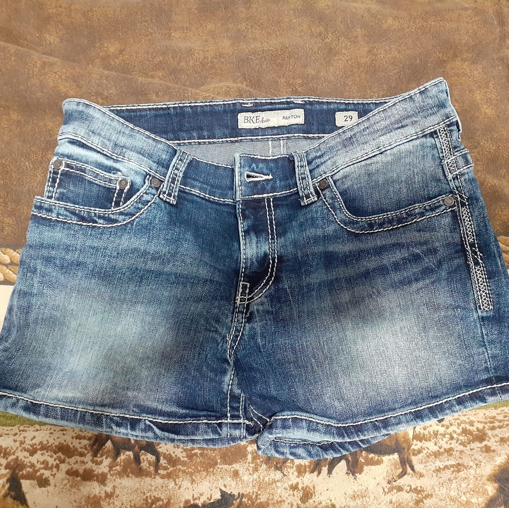 BKE Shorts Size 29